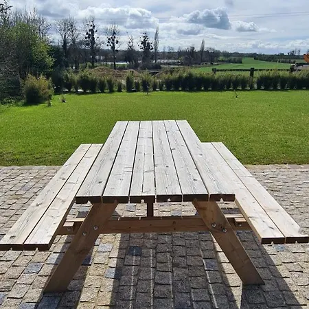Chaleureux Aunou-le-Faucon